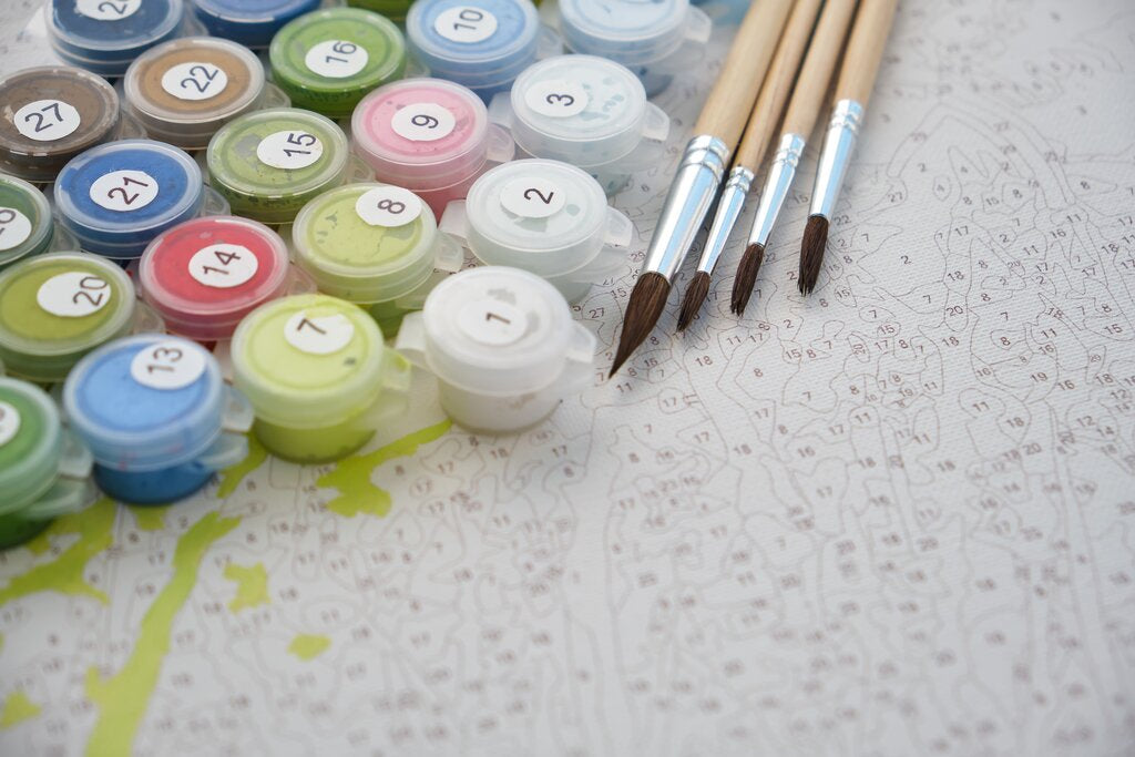 paint by numbers brushes and containers