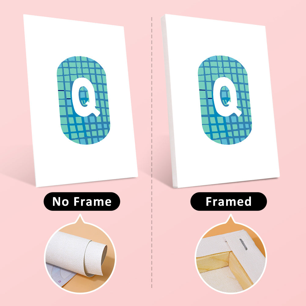 Two cards with a letter 'Q' design, one without a frame and one with a frame, on a pink background.