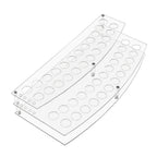 Dos bandejas de plástico transparente con recortes circulares sobre un fondo blanco.