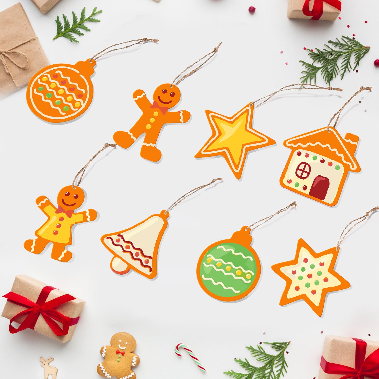 Bunte Weihnachtsornamente auf weißem Hintergrund mit Geschenkboxen und Zuckerstangen.