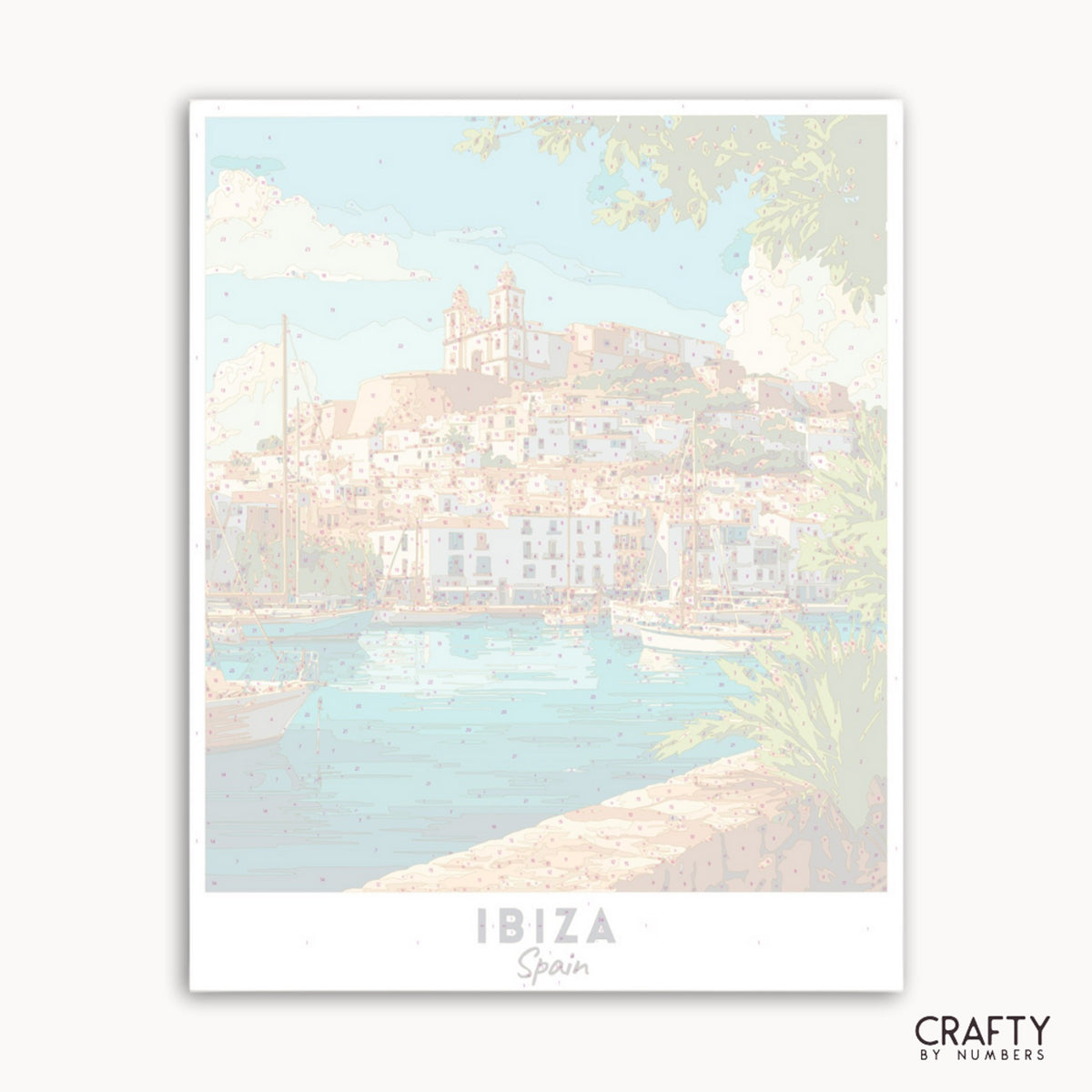 Illustration encadrée d'une scène côtière avec le texte « Ibiza, Espagne » et la marque « Crafty by Numbers ».