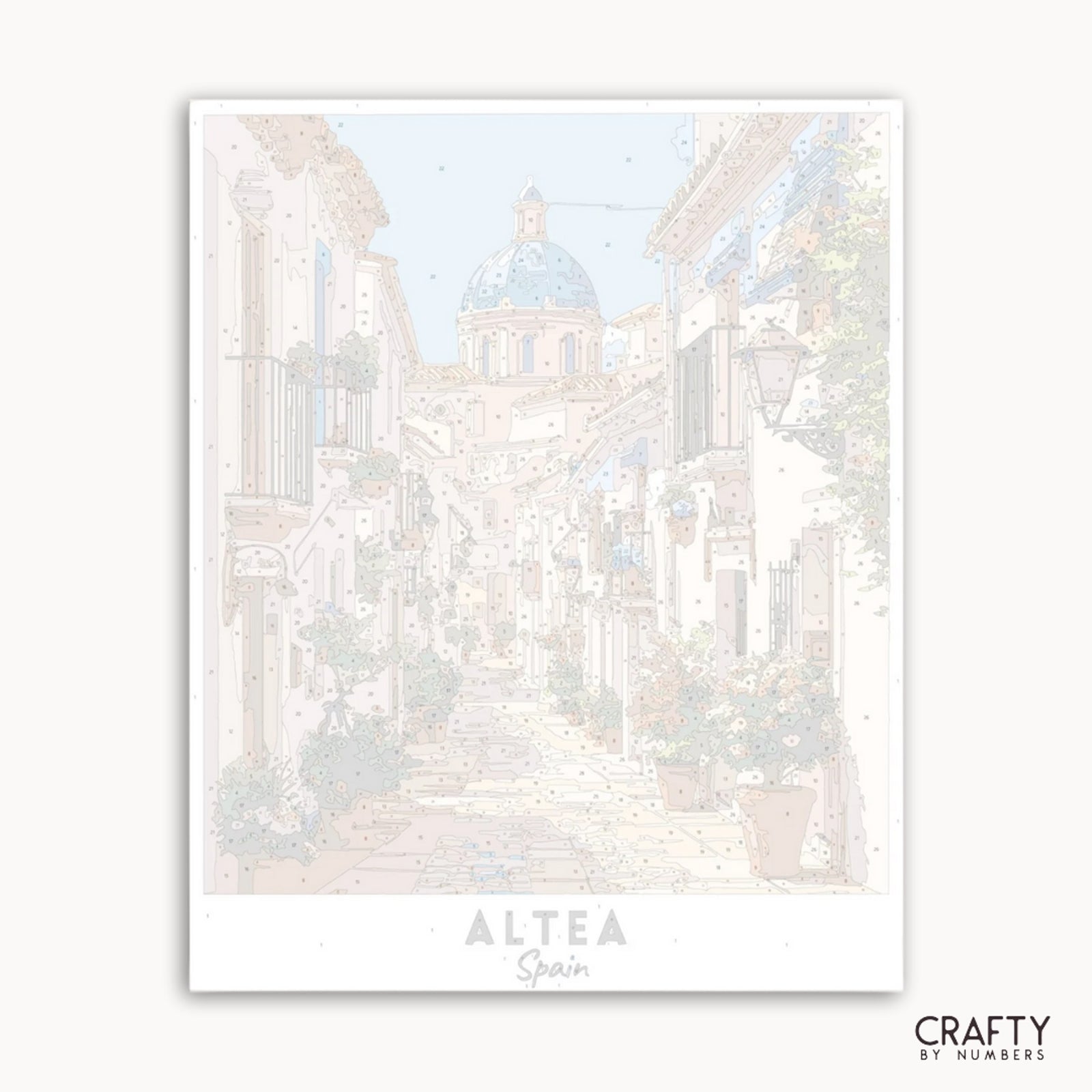 Gerahmtes Kunstwerk einer malerischen Aussicht mit dem Text „Altea, Spanien“ auf weißem Hintergrund