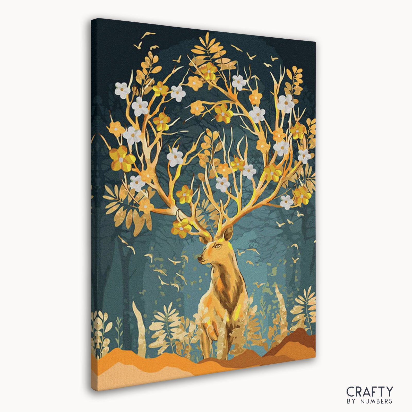 Pintura detallada de ciervo con cuernos dorados por obras de arte numéricas influenciadas por pinturas de paisajes famosos y pinturas de artistas famosos.