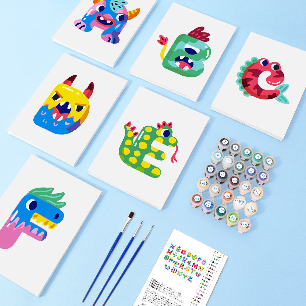 Gros plan de la toile de lin numérotée Roar & Learn Alphabet montrant des sections détaillées pour une peinture précise d'une lettre de monstre originale