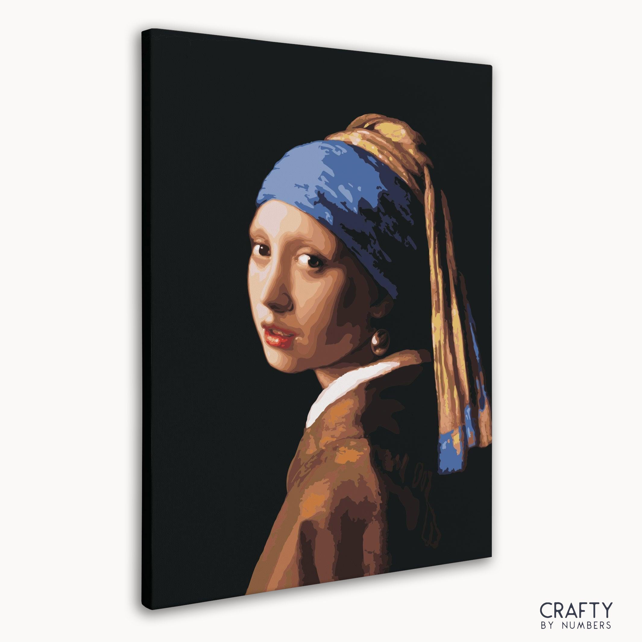 Detailed classic art kit featuring The Girl with a Pearl Earring, one of the most famous paintings of women