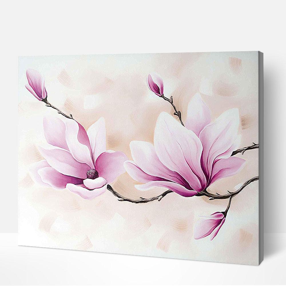 Des fleurs de magnolia lumineuses et vives peignent par numéros évoquant l'essence des peintures les plus célèbres de l'histoire de l'art.